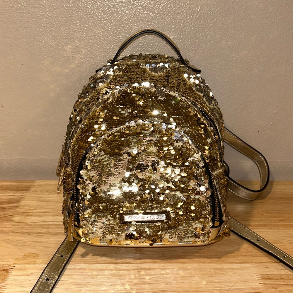K & K Mini Backpack 🌟